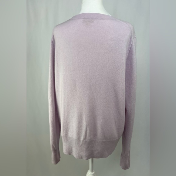 NEW / Cashmere classic-fit crewneck sweater / B001 - Picture 5 of 5